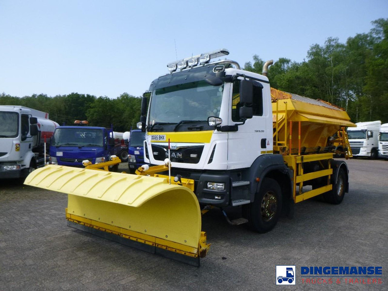 MAN TGM 18.290 4X4 RHD gritter / snow plough - Снегоуборочная машина: фото 1 MAN TGM 18.290 4X4 RHD gritter / snow plough - Снегоуборочная машина: фото 1