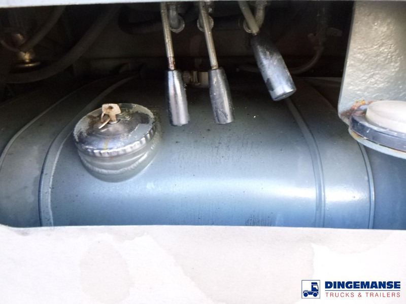 Бетононасос стационарный Mercedes-Benz Atego 4x2 Putzmeister concrete pump 20 m: фото 9 Бетононасос стационарный Mercedes-Benz Atego 4x2 Putzmeister concrete pump 20 m: фото 9