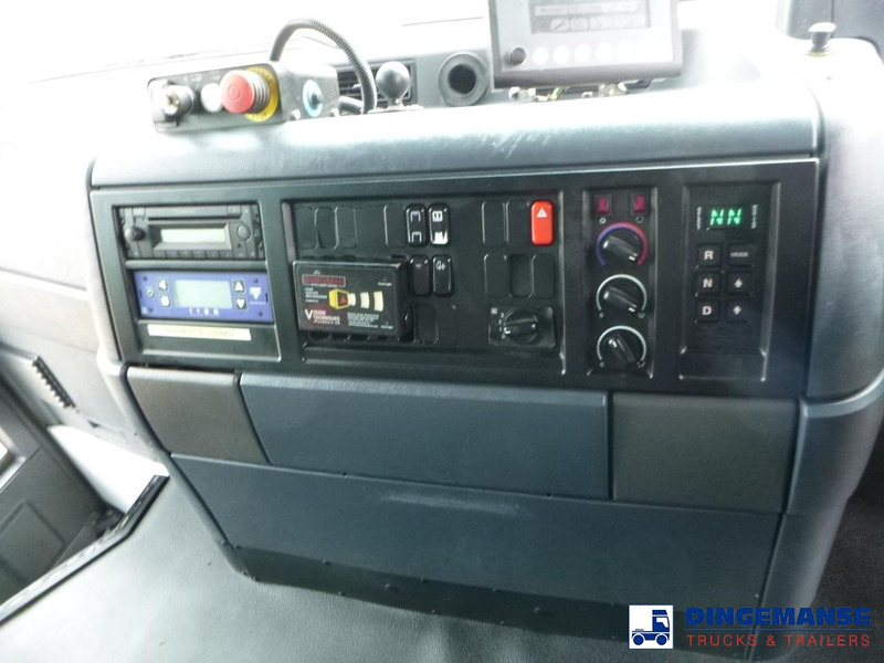 Мусоровоз Mercedes-Benz Econic 2629 LL 6x4 RHD refuse truck: фото 13 Мусоровоз Mercedes-Benz Econic 2629 LL 6x4 RHD refuse truck: фото 13