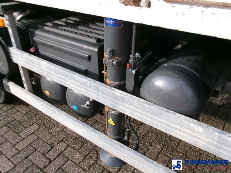 Renault Kerax 380 dxi 6x4 + Fassi F215A.0.23 в лизинг Renault Kerax 380 dxi 6x4 + Fassi F215A.0.23: фото 17