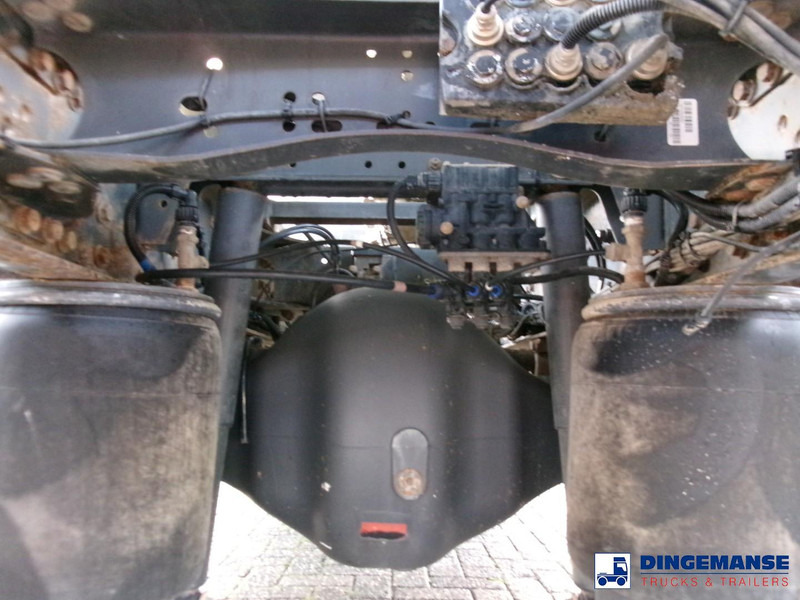 Renault Premium 270 dxi 4x2 fuel tank 13.6 m3 / 4 comp - Грузовик-цистерна: фото 5 Renault Premium 270 dxi 4x2 fuel tank 13.6 m3 / 4 comp - Грузовик-цистерна: фото 5