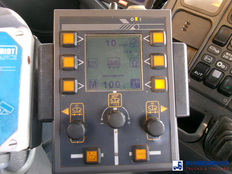 Снегоуборочная машина Scania P114-340 CB 6X6 RHD gritter / snow plough: фото 20