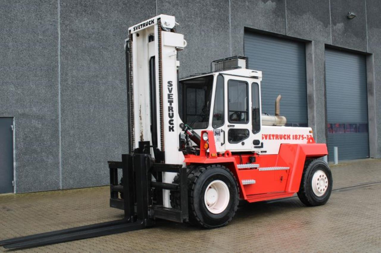 SveTruck 1875-33 - Дизельный погрузчик: фото 2 SveTruck 1875-33 - Дизельный погрузчик: фото 2