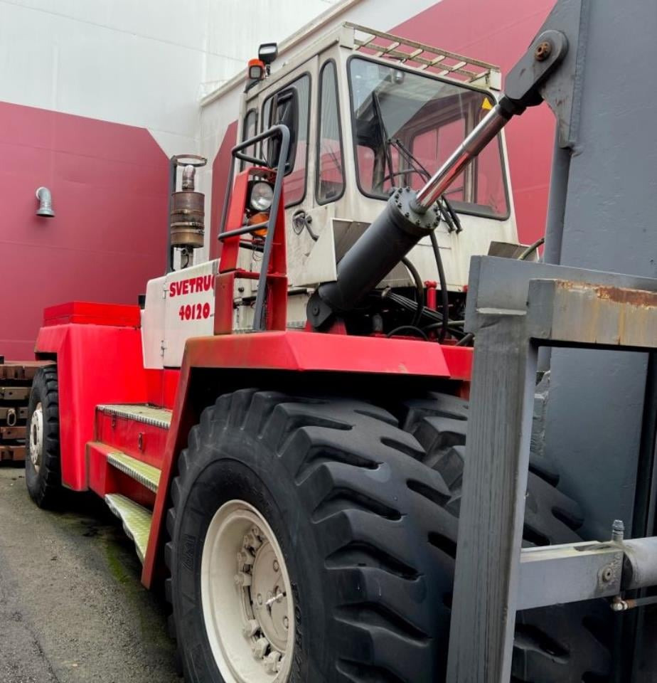 SveTruck 44120-52 - Дизельный погрузчик: фото 2 SveTruck 44120-52 - Дизельный погрузчик: фото 2