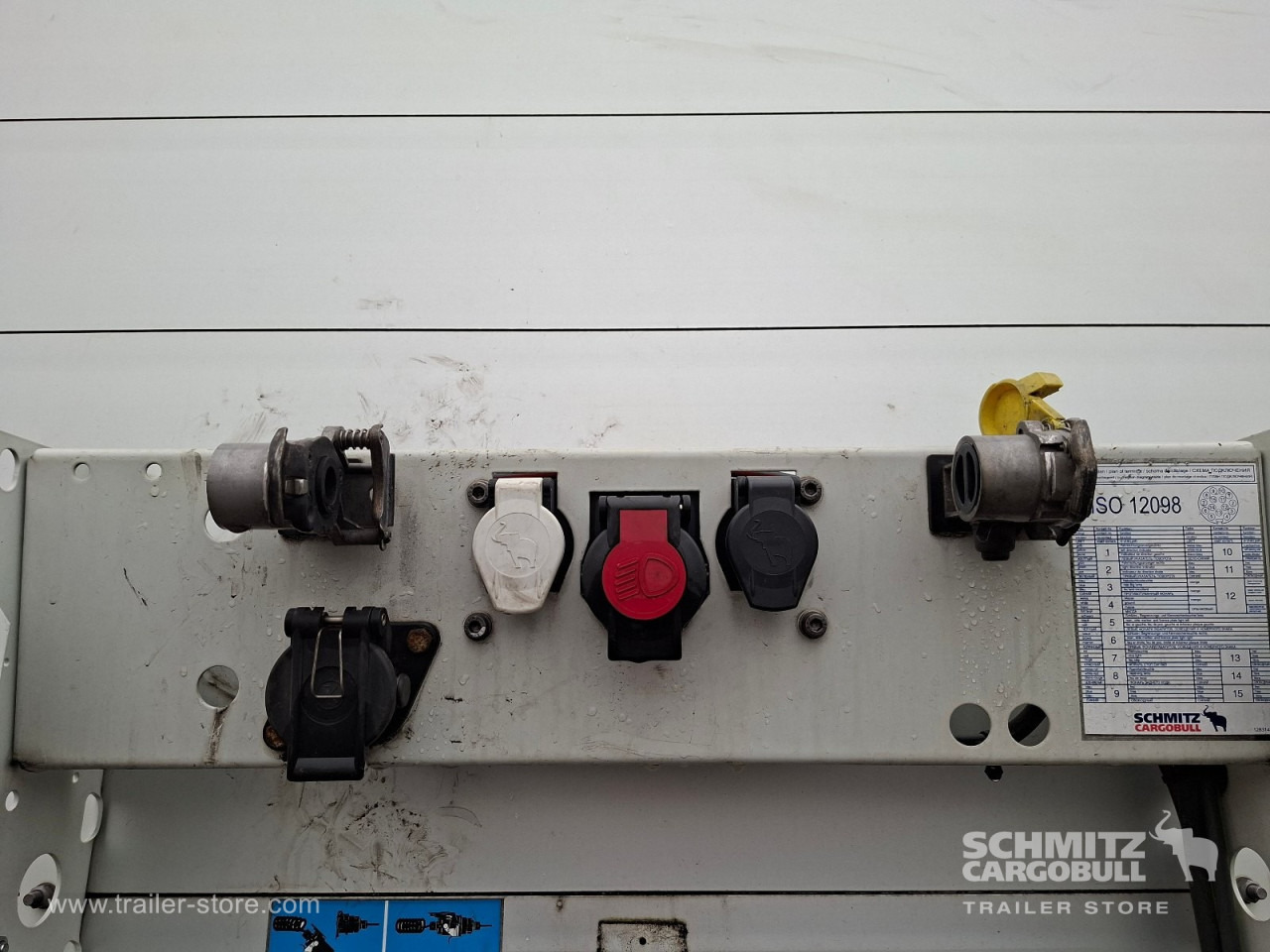 SCHMITZ Auflieger Curtainsider Mega - Тентованный полуприцеп: фото 4 SCHMITZ Auflieger Curtainsider Mega - Тентованный полуприцеп: фото 4