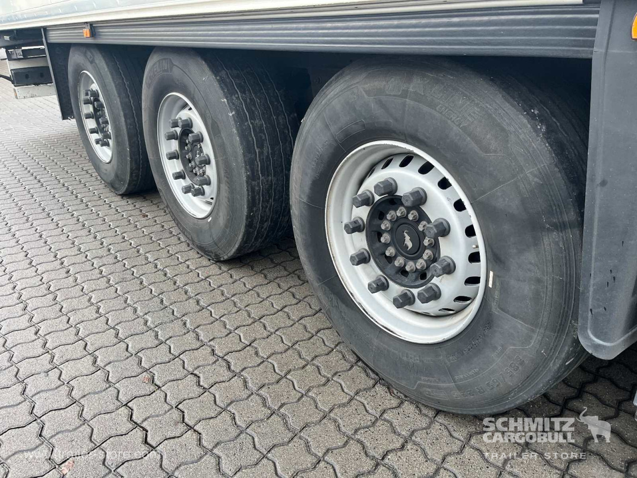 SCHMITZ Auflieger Tiefkühler Standard Double deck - Изотермический полуприцеп: фото 5 SCHMITZ Auflieger Tiefkühler Standard Double deck - Изотермический полуприцеп: фото 5