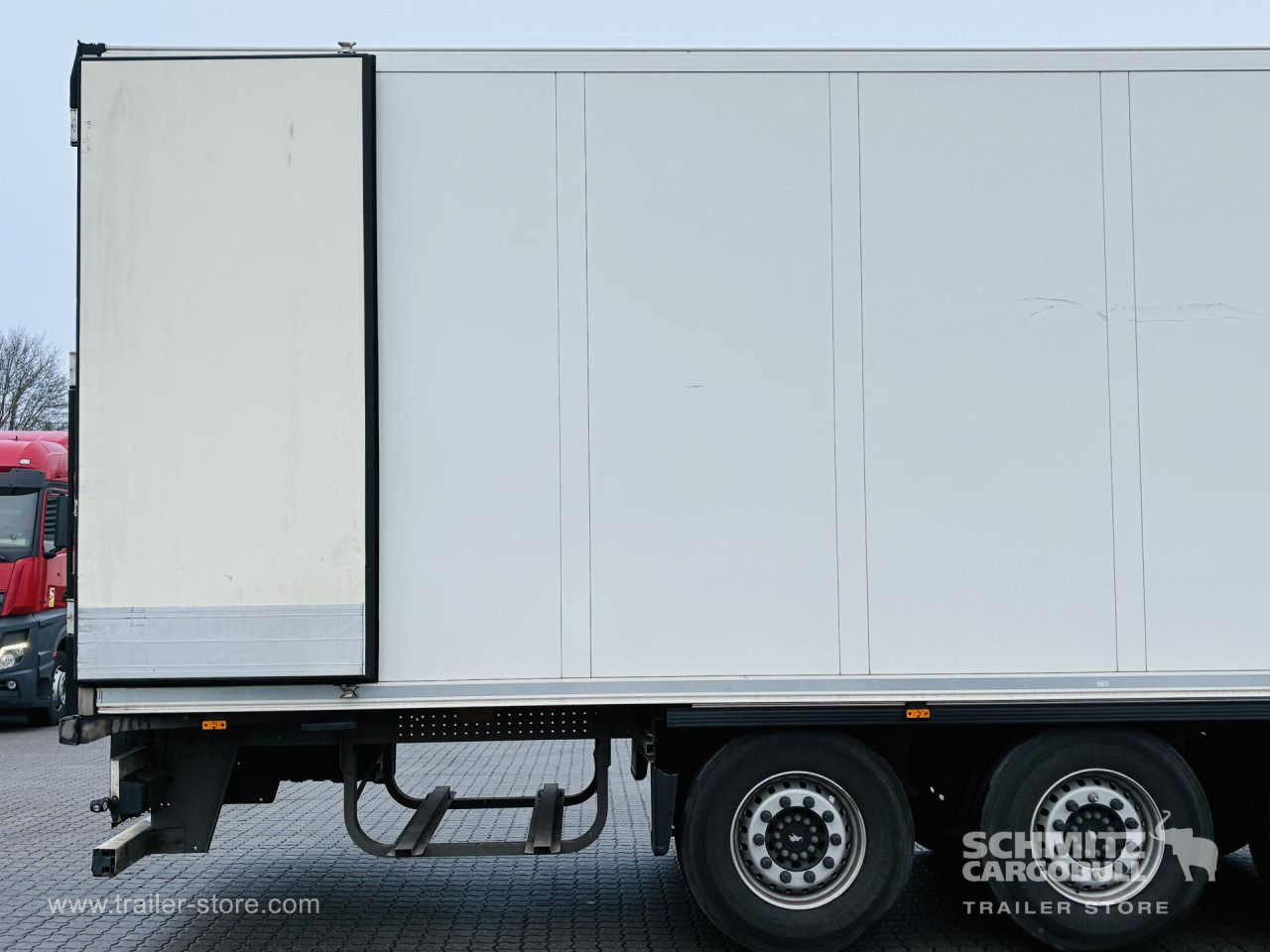 SCHMITZ Auflieger Tiefkühler Standard Double deck - Изотермический полуприцеп: фото 4 SCHMITZ Auflieger Tiefkühler Standard Double deck - Изотермический полуприцеп: фото 4