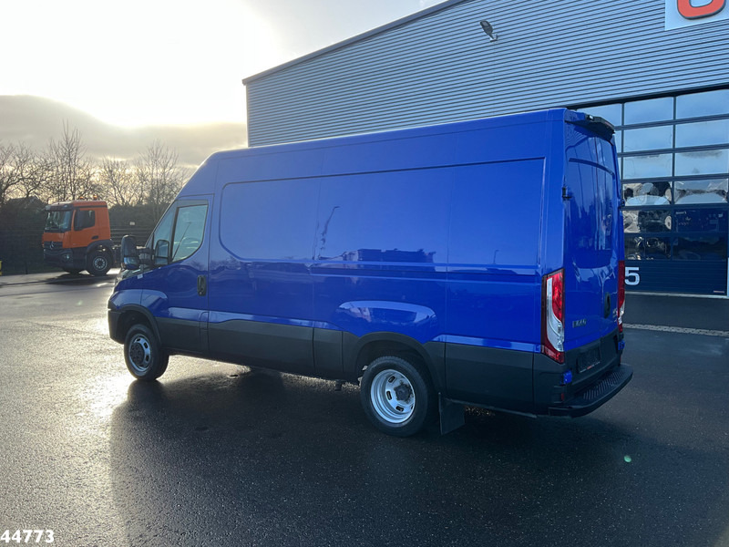 Iveco Daily 35C18 RIONED hogedrukwater installatie - Ассенизатор: фото 3 Iveco Daily 35C18 RIONED hogedrukwater installatie - Ассенизатор: фото 3