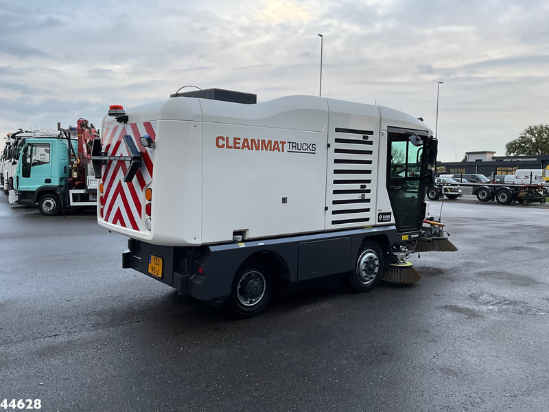 Ravo 540 Euro 6 with 3-rd brush - Подметально-уборочная машина: фото 5 Ravo 540 Euro 6 with 3-rd brush - Подметально-уборочная машина: фото 5