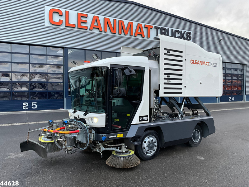 Ravo 540 Euro 6 with 3-rd brush - Подметально-уборочная машина: фото 1 Ravo 540 Euro 6 with 3-rd brush - Подметально-уборочная машина: фото 1