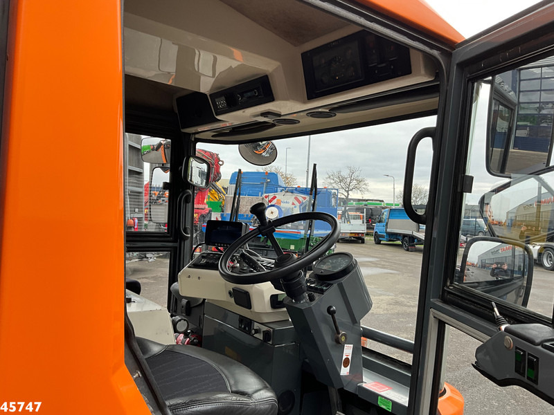 Подметально-уборочная машина Ravo 580 with 3-rd brush: фото 12