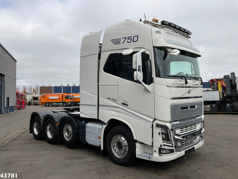 Volvo FH 16.750 8x4 Euro 6 HEAVY TRANSPORT 255 TON - Тягач: фото 3 Volvo FH 16.750 8x4 Euro 6 HEAVY TRANSPORT 255 TON - Тягач: фото 3