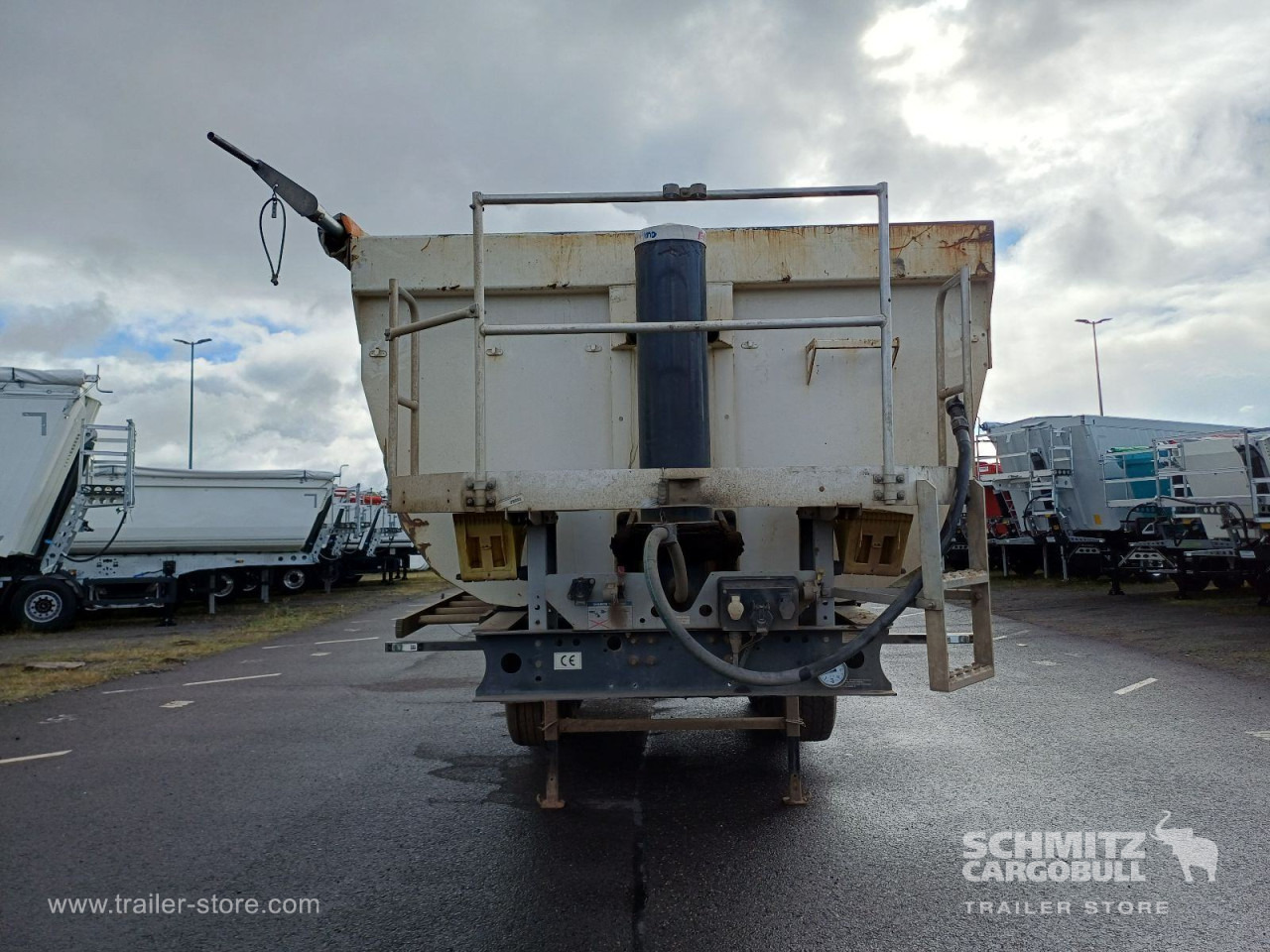 Самосвальный полуприцеп LANGENDORF Auflieger Kipper Stahlrundmulde 24m³: фото 10