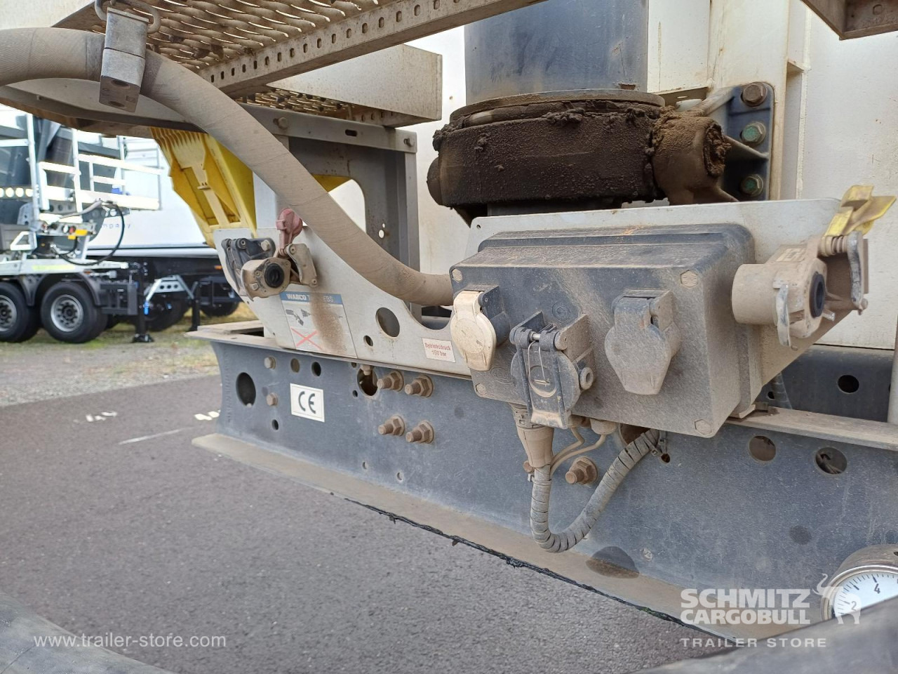 Самосвальный полуприцеп LANGENDORF Auflieger Kipper Stahlrundmulde 24m³: фото 11