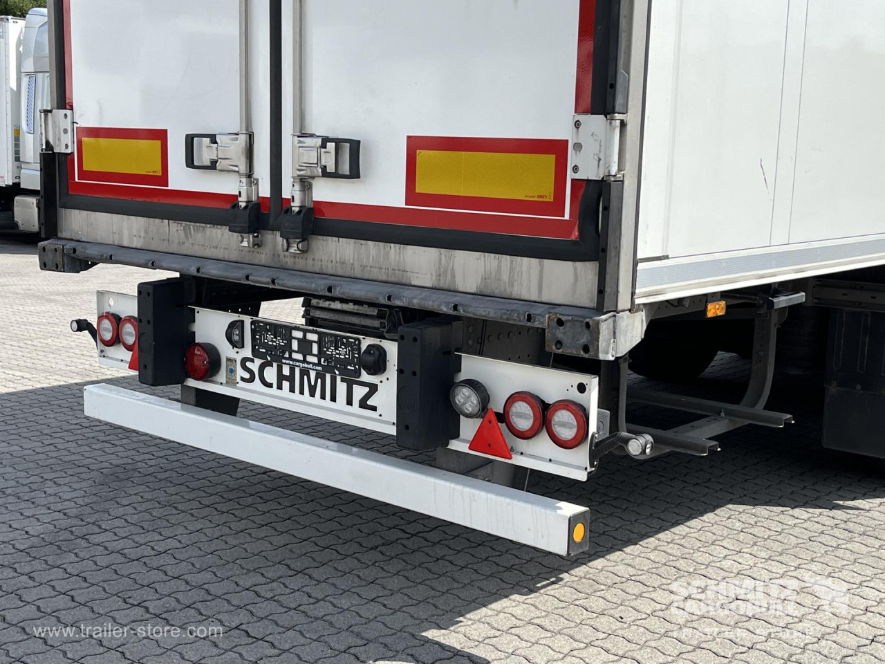 SCHMITZ Auflieger Tiefkühler Standard Double deck - Изотермический полуприцеп: фото 3 SCHMITZ Auflieger Tiefkühler Standard Double deck - Изотермический полуприцеп: фото 3