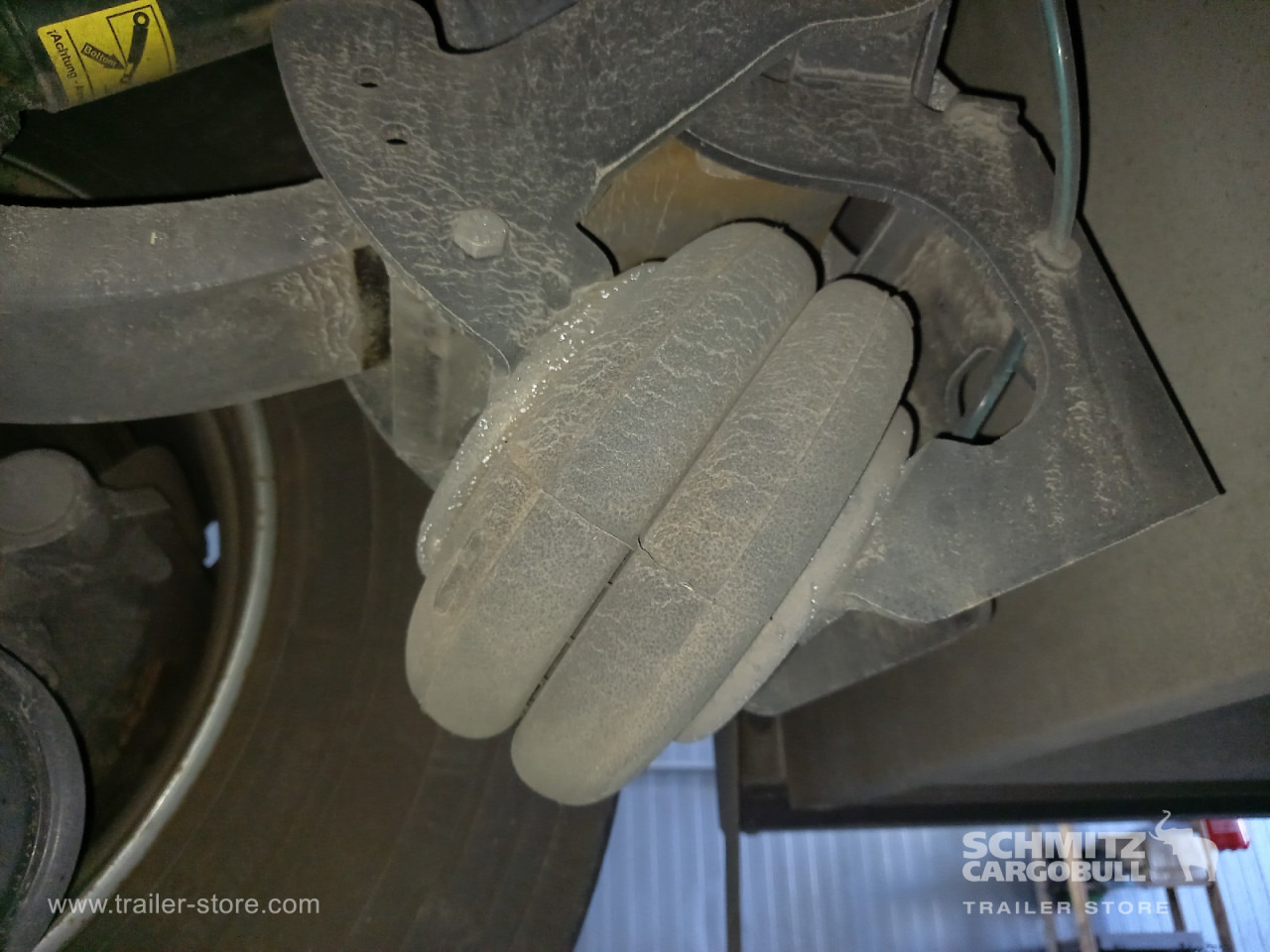 SCHMITZ Auflieger Tiefkühler Standard Double deck - Изотермический полуприцеп: фото 3 SCHMITZ Auflieger Tiefkühler Standard Double deck - Изотермический полуприцеп: фото 3