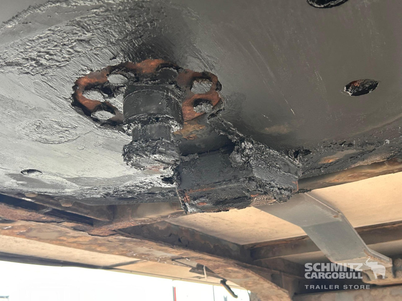 KRONE Reefer Standard - Изотермический полуприцеп: фото 3 KRONE Reefer Standard - Изотермический полуприцеп: фото 3