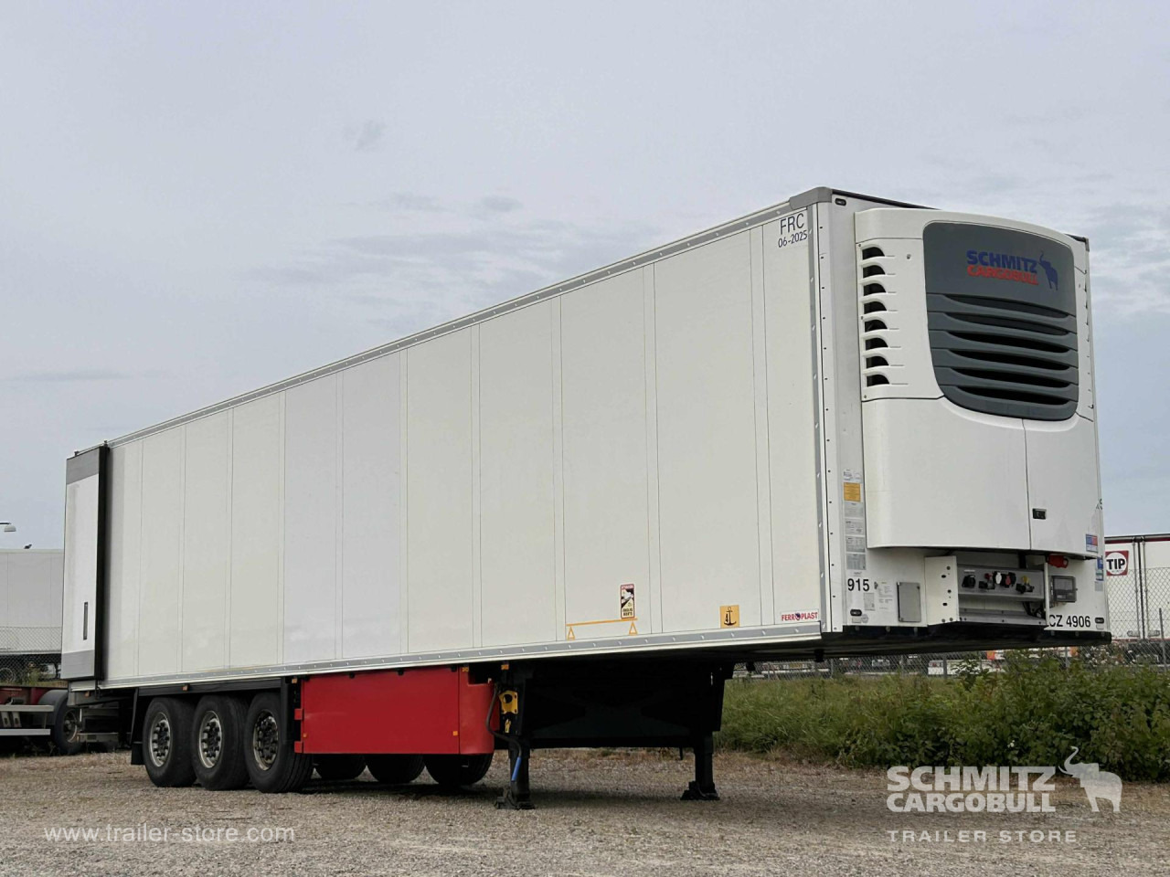 SCHMITZ Reefer Multitemp Double deck - Изотермический полуприцеп: фото 1 SCHMITZ Reefer Multitemp Double deck - Изотермический полуприцеп: фото 1