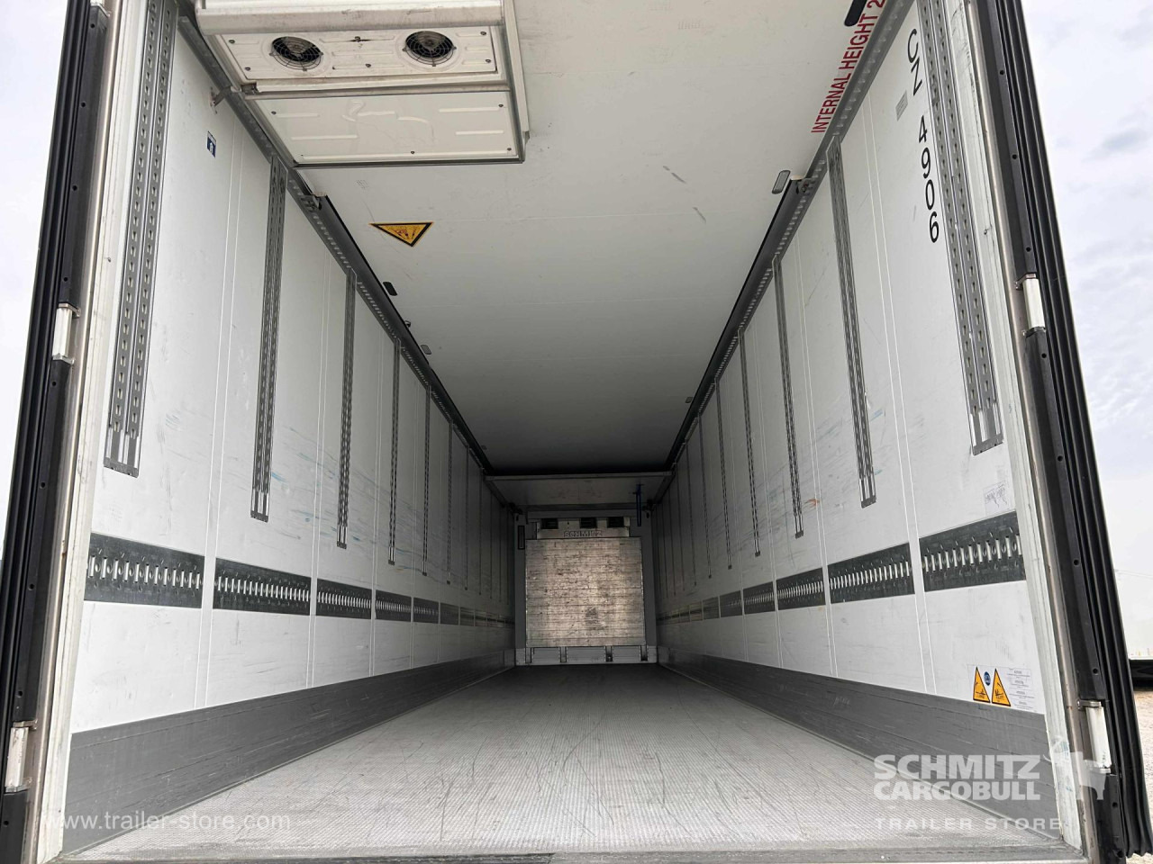 SCHMITZ Reefer Multitemp Double deck - Изотермический полуприцеп: фото 4 SCHMITZ Reefer Multitemp Double deck - Изотермический полуприцеп: фото 4