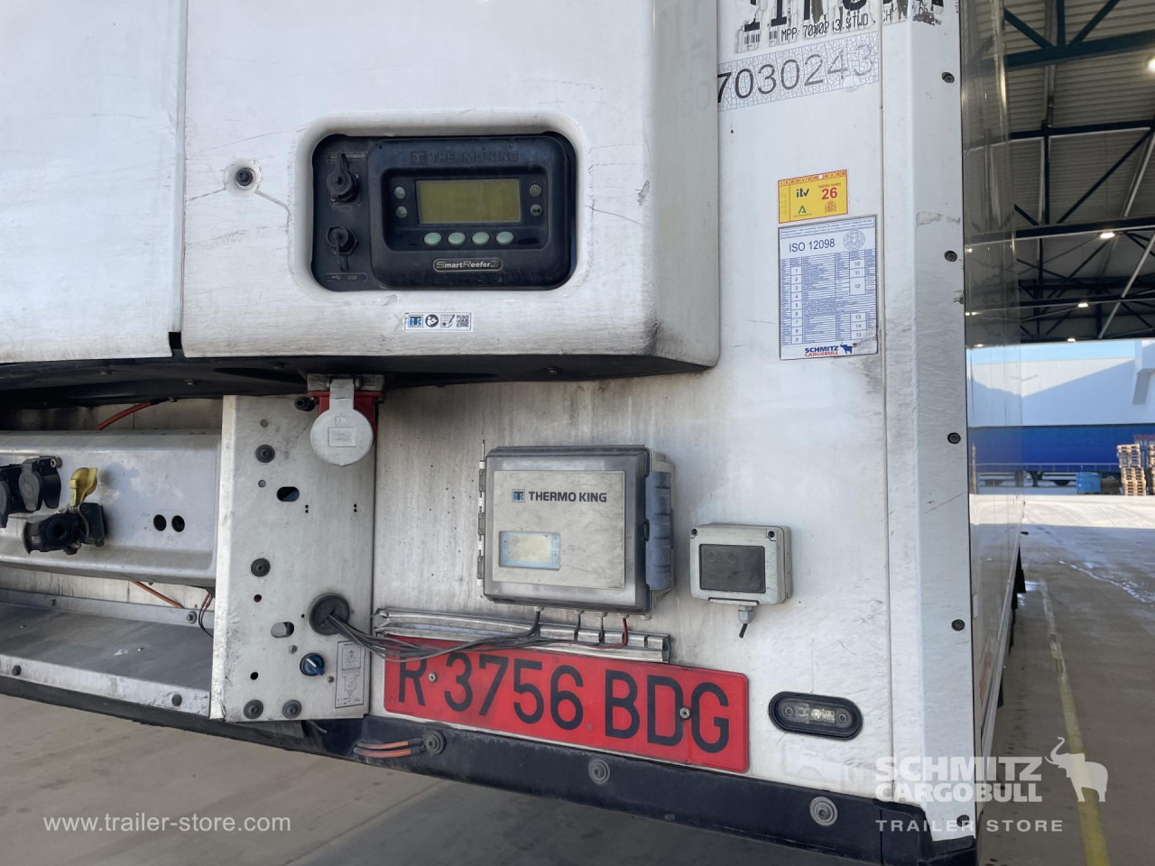 SCHMITZ Remolque Frigo Standard - Прицеп-рефрижератор: фото 3 SCHMITZ Remolque Frigo Standard - Прицеп-рефрижератор: фото 3