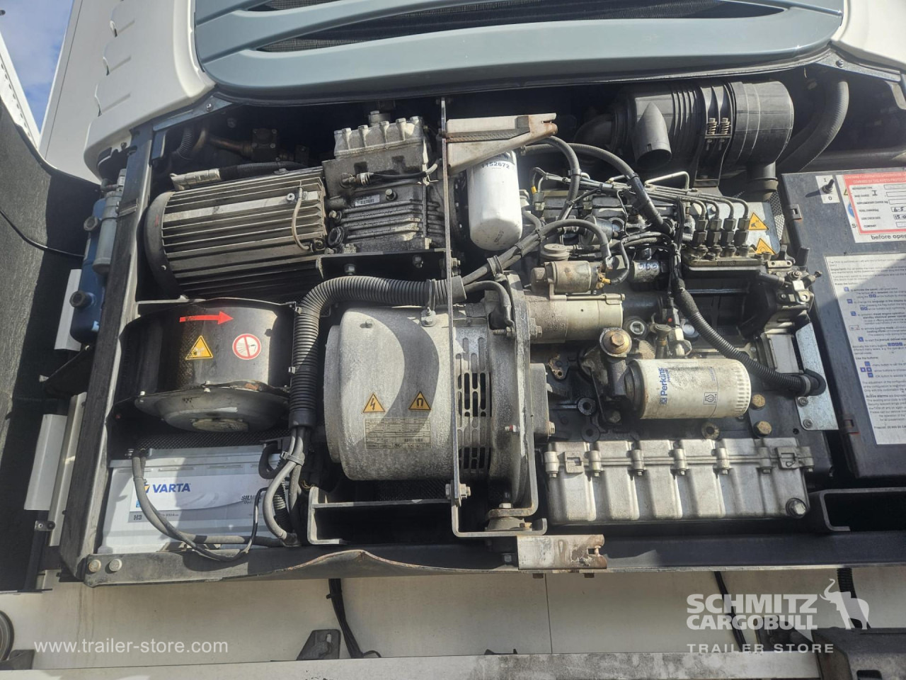 SCHMITZ Reefer Standard - Изотермический полуприцеп: фото 2 SCHMITZ Reefer Standard - Изотермический полуприцеп: фото 2