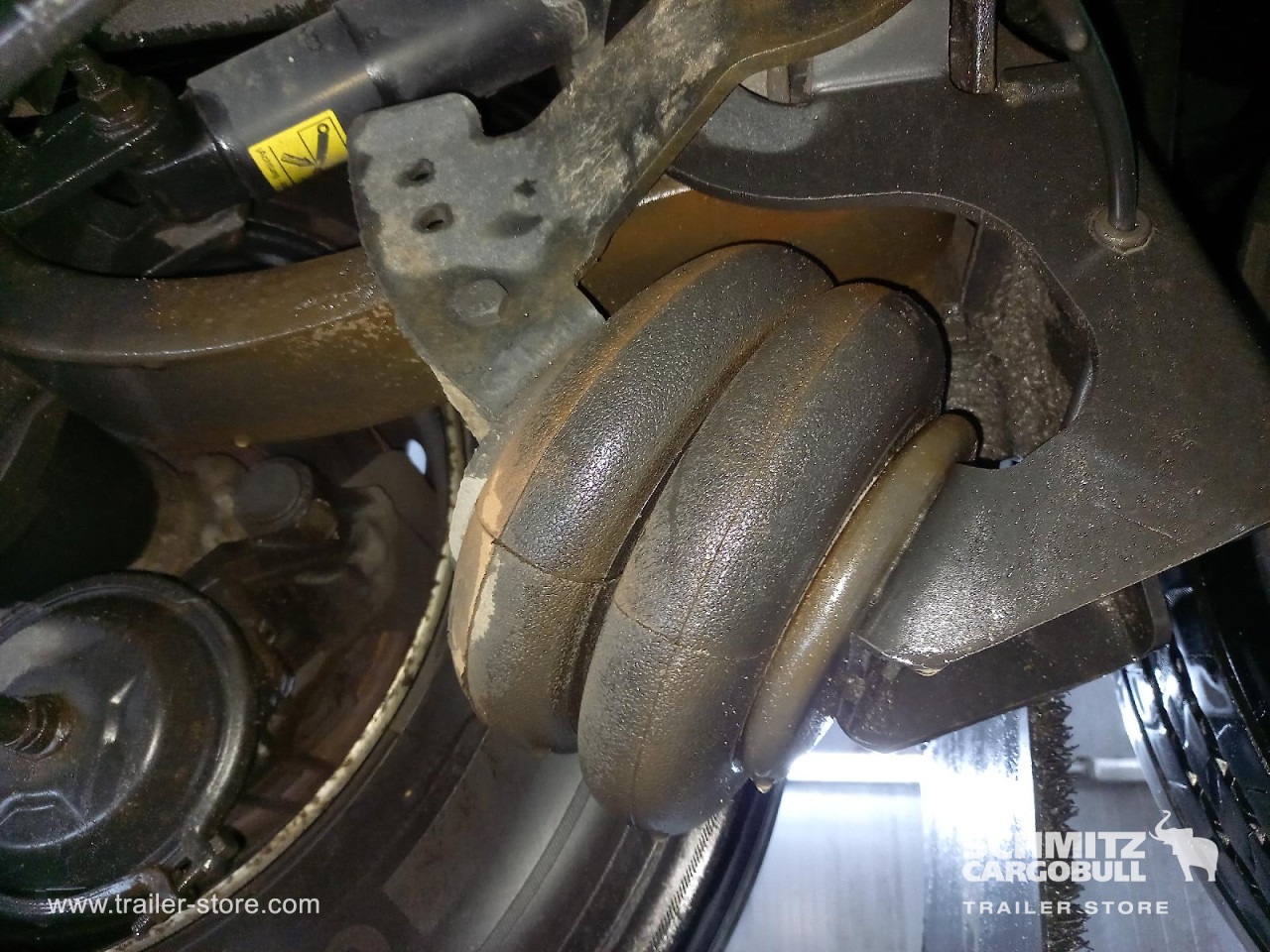 SCHMITZ Reefer Standard Double deck - Изотермический полуприцеп: фото 4 SCHMITZ Reefer Standard Double deck - Изотермический полуприцеп: фото 4