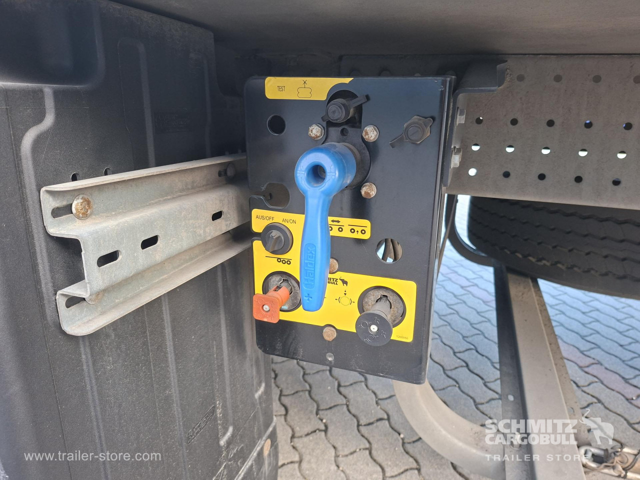 Изотермический полуприцеп SCHMITZ Reefer Multitemp: фото 7 Изотермический полуприцеп SCHMITZ Reefer Multitemp: фото 7