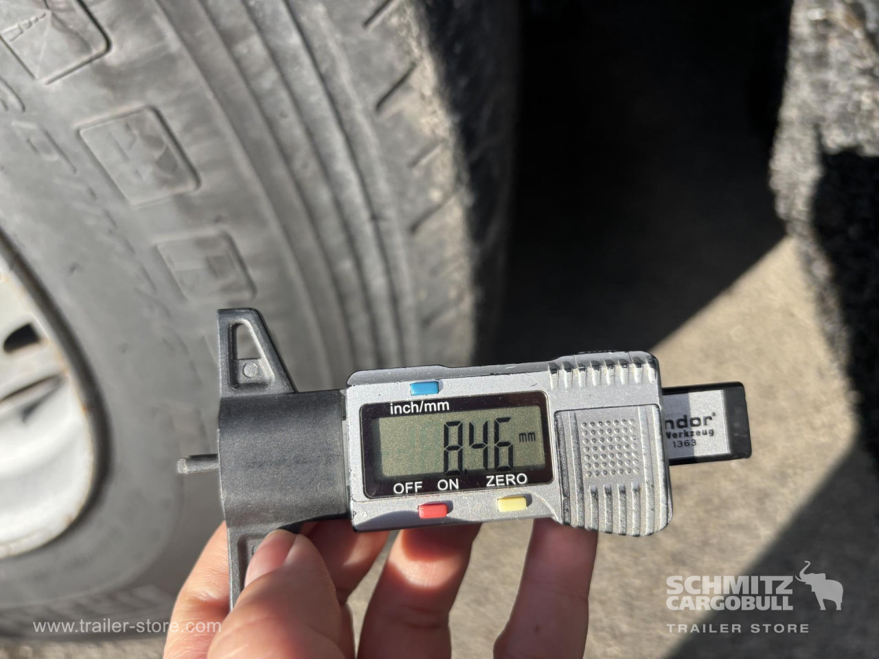 SCHMITZ Curtainsider Standard - Тентованный полуприцеп: фото 3 SCHMITZ Curtainsider Standard - Тентованный полуприцеп: фото 3