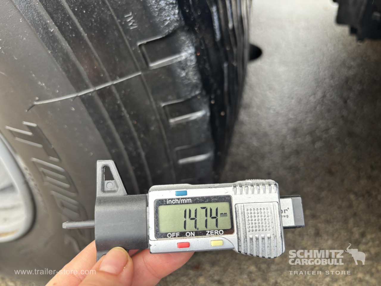 SCHMITZ Curtainsider Standard - Тентованный полуприцеп: фото 2 SCHMITZ Curtainsider Standard - Тентованный полуприцеп: фото 2