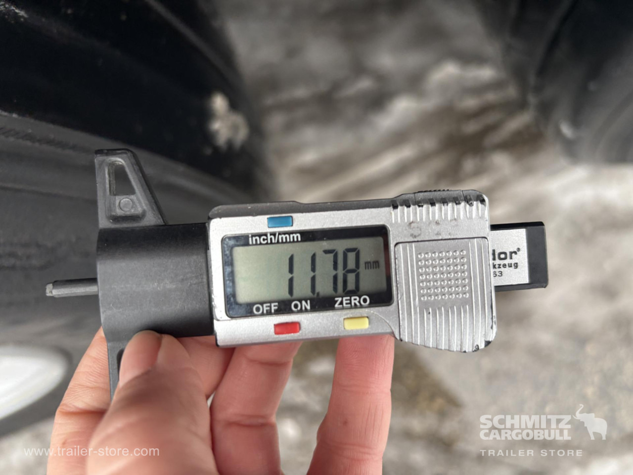 SCHMITZ Curtainsider Standard - Тентованный полуприцеп: фото 3 SCHMITZ Curtainsider Standard - Тентованный полуприцеп: фото 3