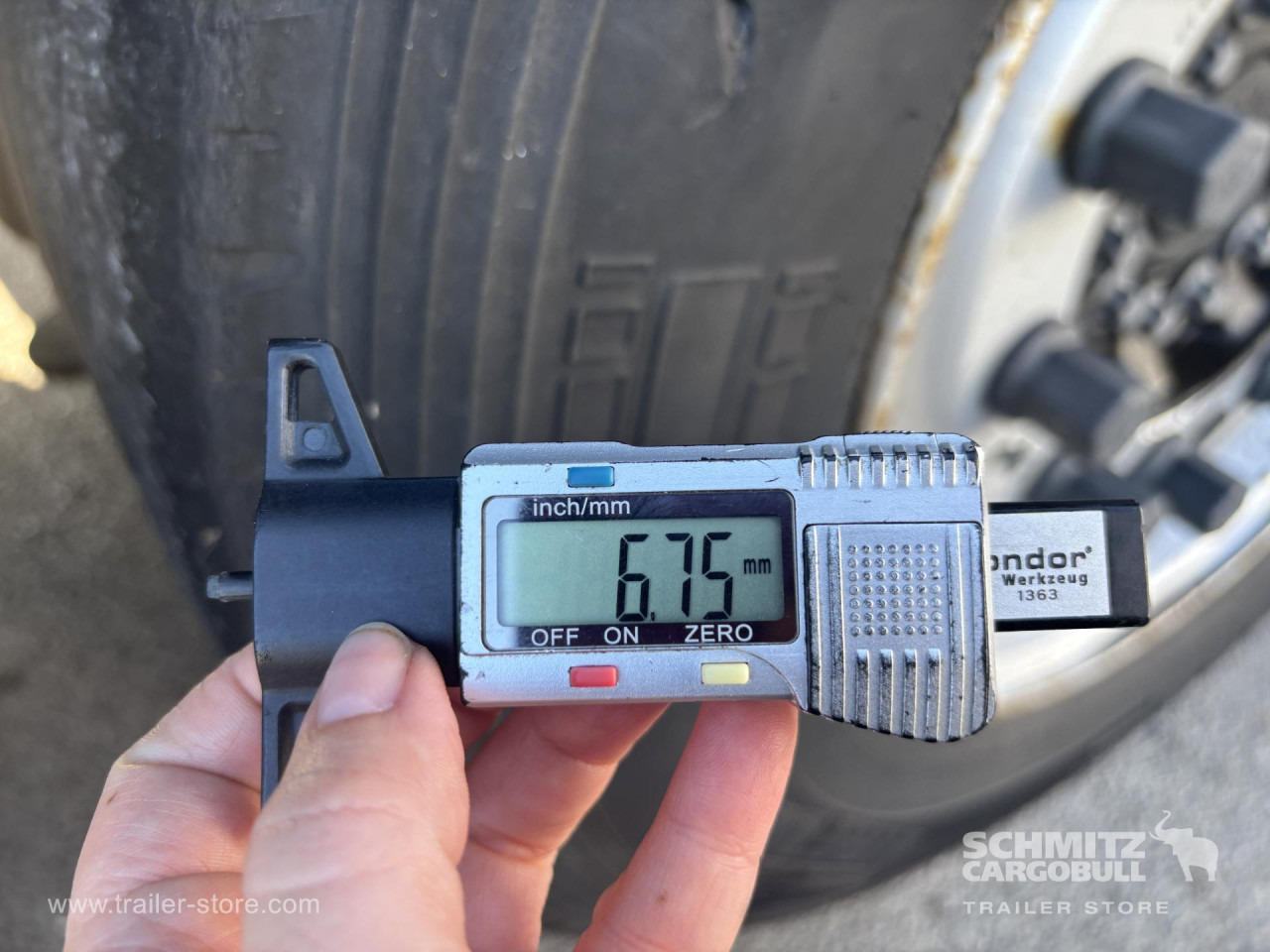 SCHMITZ Curtainsider Standard - Тентованный полуприцеп: фото 3 SCHMITZ Curtainsider Standard - Тентованный полуприцеп: фото 3