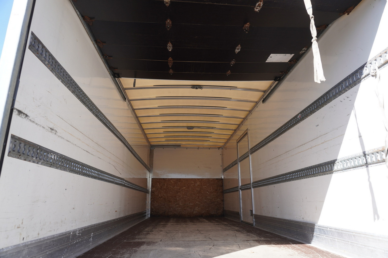 IVECO Eurocargo 120-190 / 160 thousand km !!! / Box 18 EPAL / Dhollandia lift 1500 kg - Грузовик с закрытым кузовом: фото 5 IVECO Eurocargo 120-190 / 160 thousand km !!! / Box 18 EPAL / Dhollandia lift 1500 kg - Грузовик с закрытым кузовом: фото 5