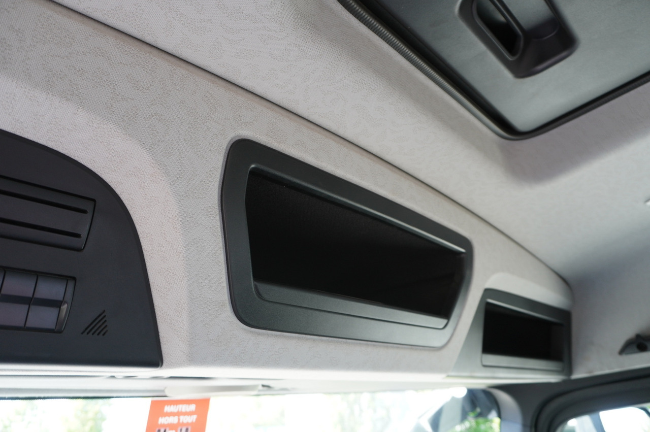 MERCEDES-BENZ Arocs 2636 / 6x4 / HDS Fassi / 3-Way Tipper / Bortmatic в лизинг MERCEDES-BENZ Arocs 2636 / 6x4 / HDS Fassi / 3-Way Tipper / Bortmatic: фото 24 MERCEDES-BENZ Arocs 2636 / 6x4 / HDS Fassi / 3-Way Tipper / Bortmatic в лизинг MERCEDES-BENZ Arocs 2636 / 6x4 / HDS Fassi / 3-Way Tipper / Bortmatic: фото 24