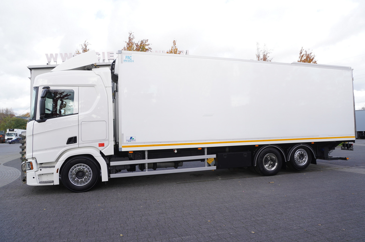 SCANIA R500 E6 6x2 / Lecapitaine 21 EPAL refrigerator / Carrier Supra 1150 / 2021 / steered axle - Рефрижератор: фото 2 SCANIA R500 E6 6x2 / Lecapitaine 21 EPAL refrigerator / Carrier Supra 1150 / 2021 / steered axle - Рефрижератор: фото 2