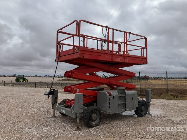 2006 Haulotte H12SX 4x4 Diesel Scissor Lift - Ножничный подъемник: фото 2 2006 Haulotte H12SX 4x4 Diesel Scissor Lift - Ножничный подъемник: фото 2