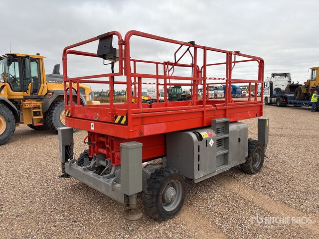 2006 Haulotte H12SX 4x4 Diesel Scissor Lift - Ножничный подъемник: фото 3 2006 Haulotte H12SX 4x4 Diesel Scissor Lift - Ножничный подъемник: фото 3