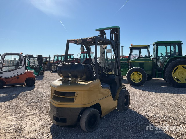 2010 Cat GP30N-MC Forklift - Вилочный погрузчик: фото 3 2010 Cat GP30N-MC Forklift - Вилочный погрузчик: фото 3