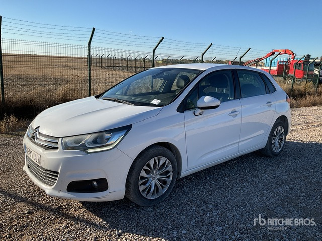 2015 Citroen C4 Blue Hdi Automobile - Легковой автомобиль: фото 1 2015 Citroen C4 Blue Hdi Automobile - Легковой автомобиль: фото 1