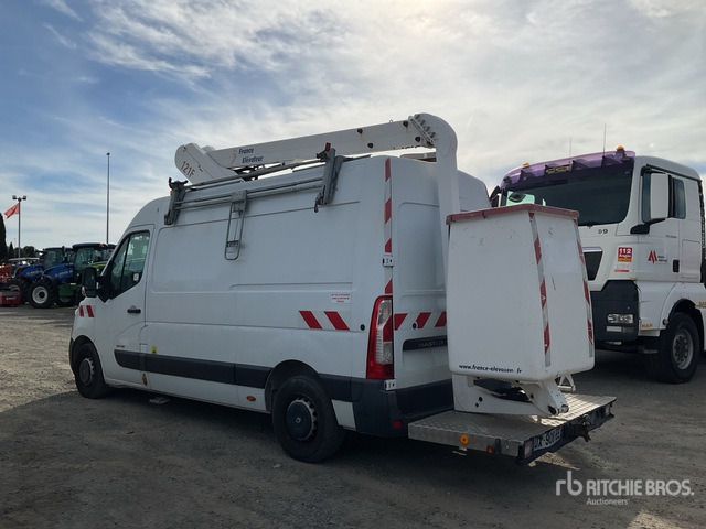 2015 Renault Master 2015 France Elevateur 121FT on 4x2 Bucket Truck - Грузовик с подъемником: фото 3 2015 Renault Master 2015 France Elevateur 121FT on 4x2 Bucket Truck - Грузовик с подъемником: фото 3