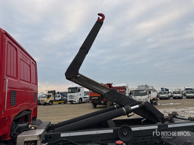 2009 Iveco Eurocargo 120E28 4x2 Roll-Off Truck - Крюковой мультилифт: фото 4 2009 Iveco Eurocargo 120E28 4x2 Roll-Off Truck - Крюковой мультилифт: фото 4