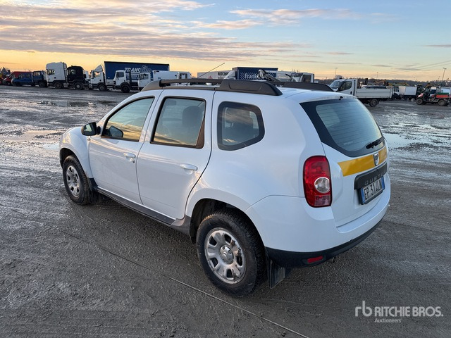 2012 DACIA DUSTER AWD SUV - Внедорожник: фото 2 2012 DACIA DUSTER AWD SUV - Внедорожник: фото 2