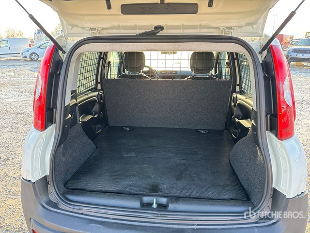 2016 Fiat Panda 1.3 MJT 80CV SES POP Van Truck - Грузовик с закрытым кузовом: фото 4 2016 Fiat Panda 1.3 MJT 80CV SES POP Van Truck - Грузовик с закрытым кузовом: фото 4