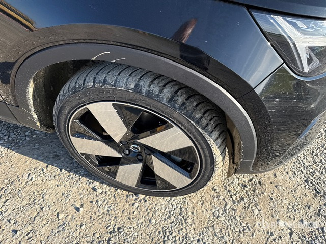 2022 Volvo C40 RECHARGE TWIN ULTIMATE 4x4 SUV - Внедорожник: фото 4 2022 Volvo C40 RECHARGE TWIN ULTIMATE 4x4 SUV - Внедорожник: фото 4