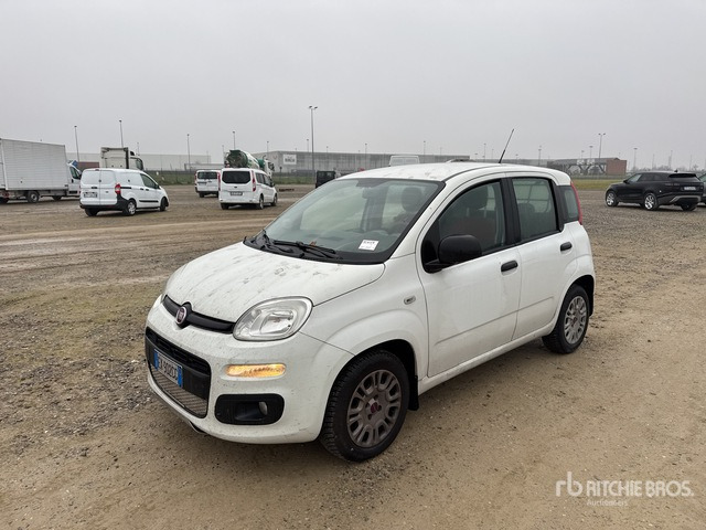 Fiat Panda Automobile - Легковой автомобиль: фото 1 Fiat Panda Automobile - Легковой автомобиль: фото 1