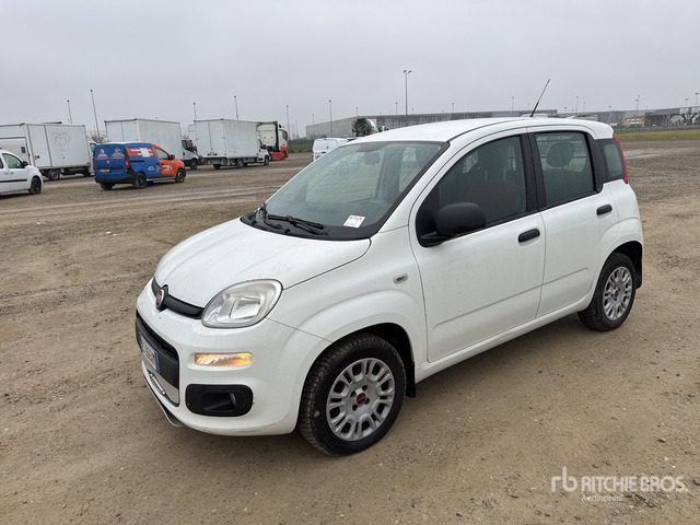 Fiat Panda Automobile - Легковой автомобиль: фото 1 Fiat Panda Automobile - Легковой автомобиль: фото 1