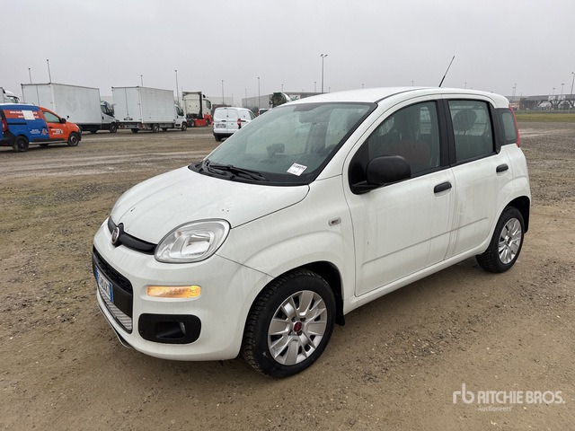 Fiat Panda Automobile - Легковой автомобиль: фото 1 Fiat Panda Automobile - Легковой автомобиль: фото 1