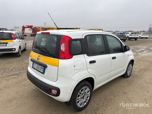 Fiat Panda Automobile - Легковой автомобиль: фото 3 Fiat Panda Automobile - Легковой автомобиль: фото 3