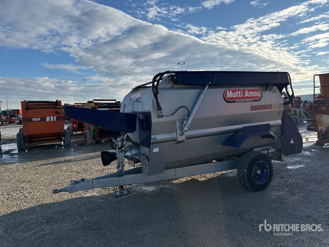Mutti Champion Feed Feed Trailer - Кормораздатчик: фото 1 Mutti Champion Feed Feed Trailer - Кормораздатчик: фото 1