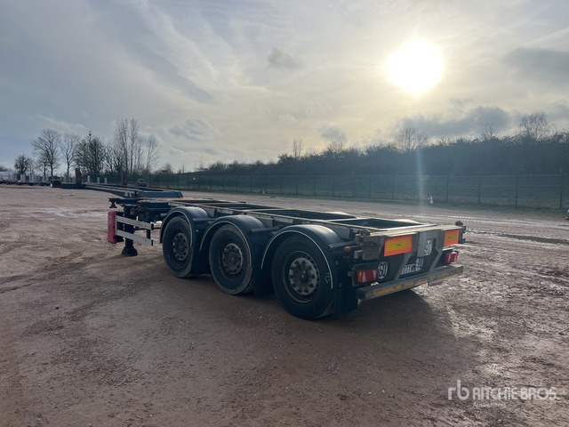 2011 Fruehauf T38NOTM2AEA Tri/A Extendable Semi-Remorque ... Container Trailer - Прицеп-контейнеровоз/ Сменный кузов: фото 2 2011 Fruehauf T38NOTM2AEA Tri/A Extendable Semi-Remorque ... Container Trailer - Прицеп-контейнеровоз/ Сменный кузов: фото 2