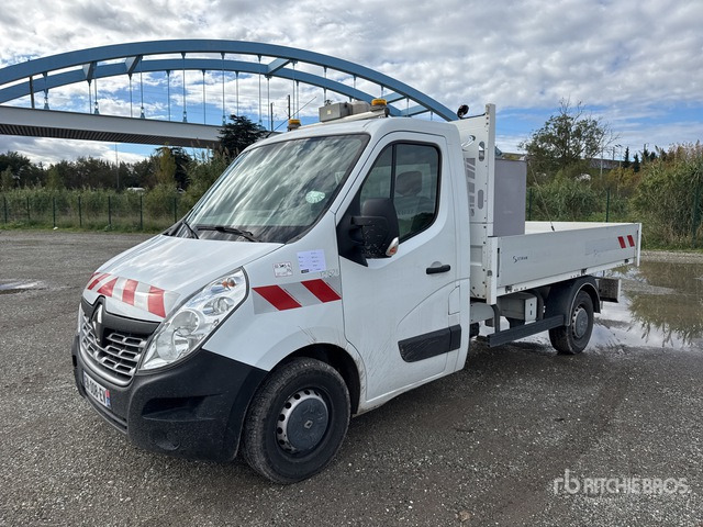 2017 Renault Master Camion Plateau Flatbed Dump Truck: Light Duty - Самосвал: фото 2 2017 Renault Master Camion Plateau Flatbed Dump Truck: Light Duty - Самосвал: фото 2